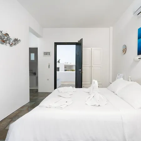 Eleni Rooms Parikia  Exterior photo